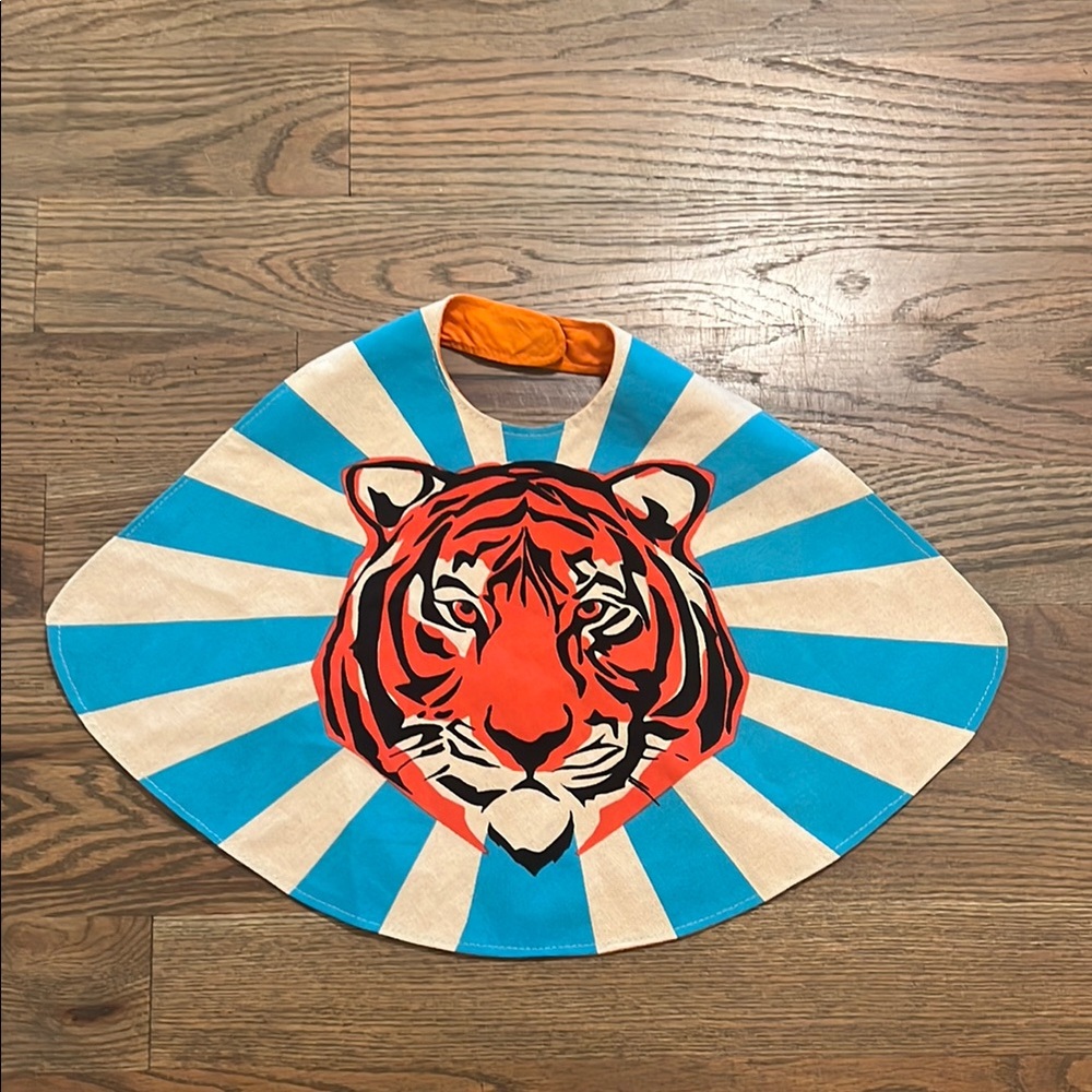 tiger cape baby size EUC